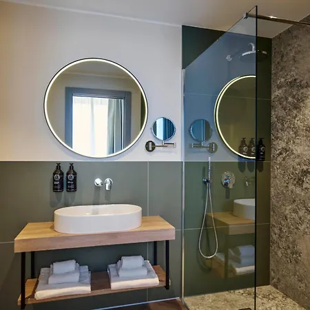 Giacomo Morra - Handwritten Collection Hotell Alba (Piedmont)