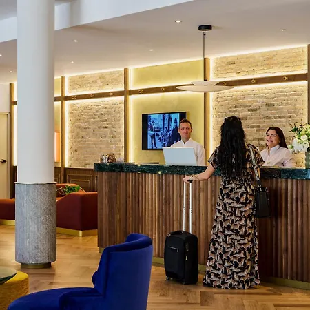 Giacomo Morra - Handwritten Collection Hotell