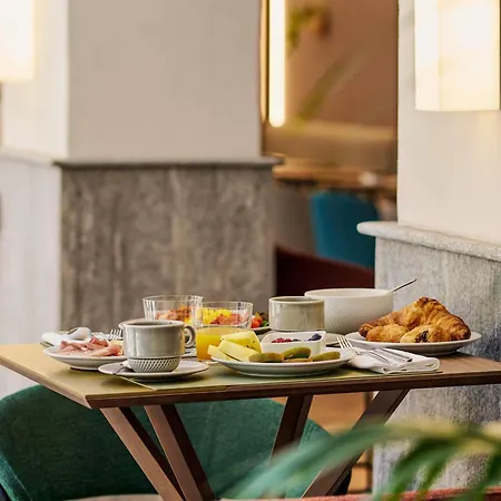 Giacomo Morra - Handwritten Collection Hotell