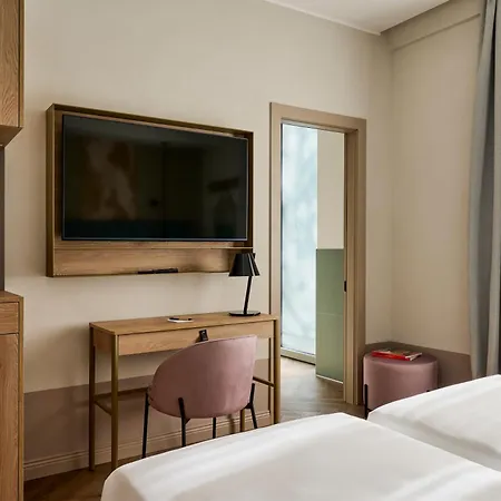 Giacomo Morra - Handwritten Collection Hotell Alba (Piedmont)