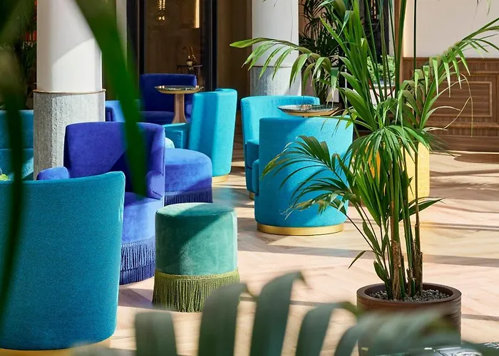 Giacomo Morra - Handwritten Collection 4* Alba (Piedmont)