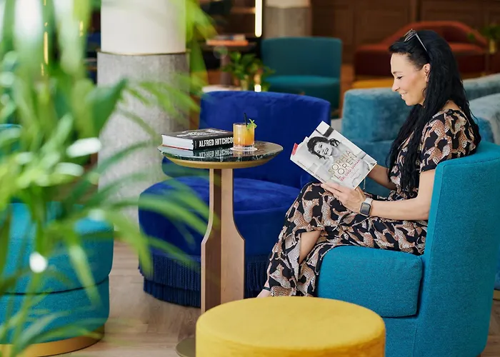 Giacomo Morra - Handwritten Collection 4* Alba (Piedmont)