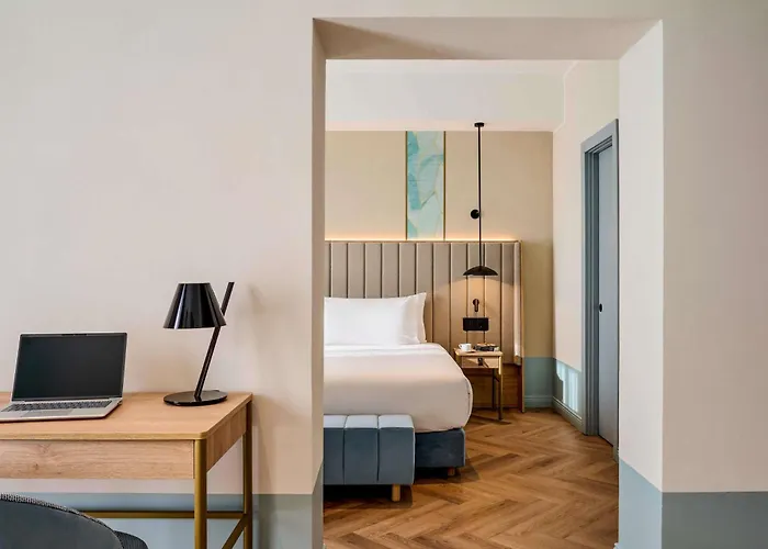 Giacomo Morra - Handwritten Collection 4* Alba (Piedmont)