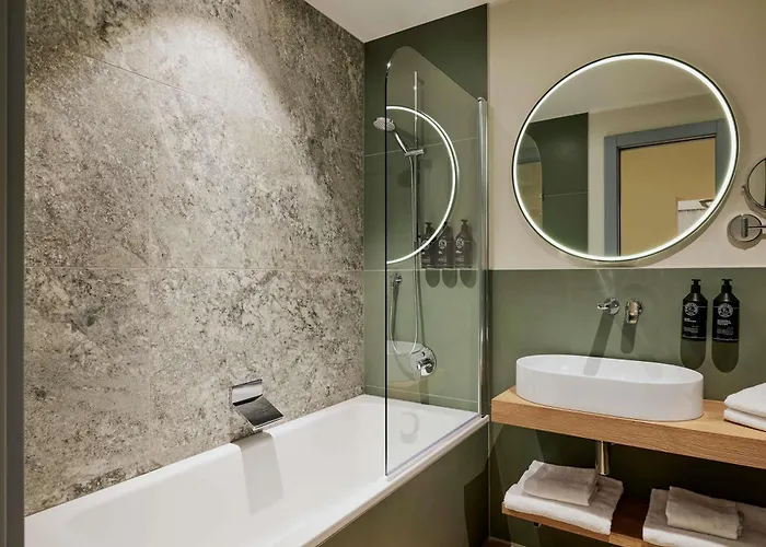 Giacomo Morra - Handwritten Collection Hotell Alba (Piedmont)